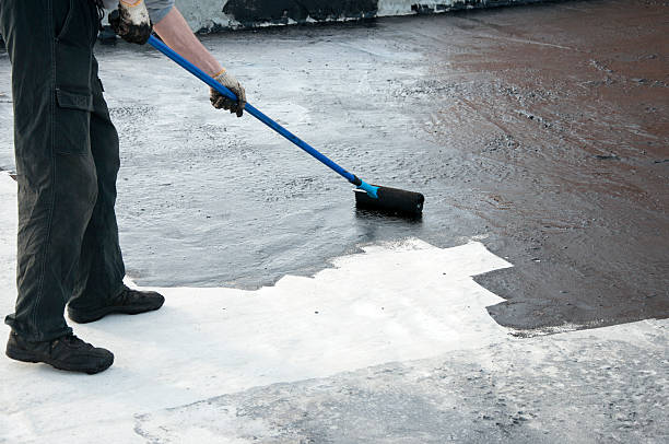 Best Concrete Sidewalk Installation  in Lipatria, CA