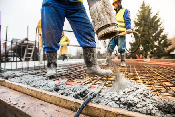 Best Concrete Resurfacing Services  in Lipatria, CA